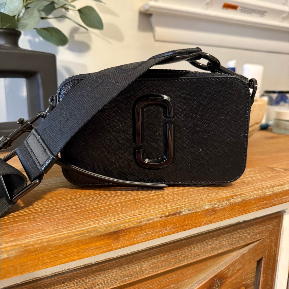 Marc Jacobs “The Snapshot DTM” Black Crossbody Bag